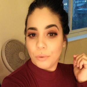 Meet your Posher, Liz